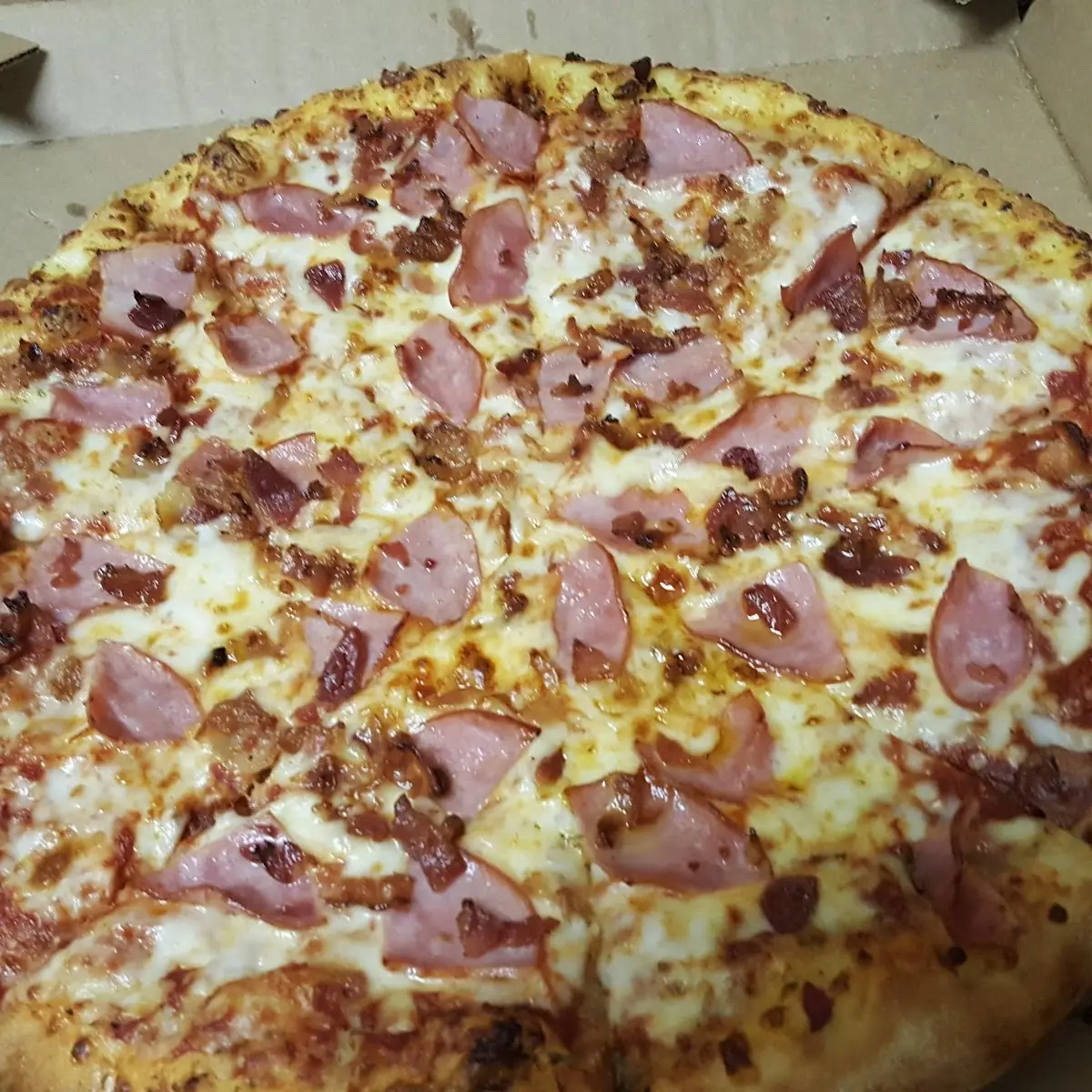 Hawaiian Pizza