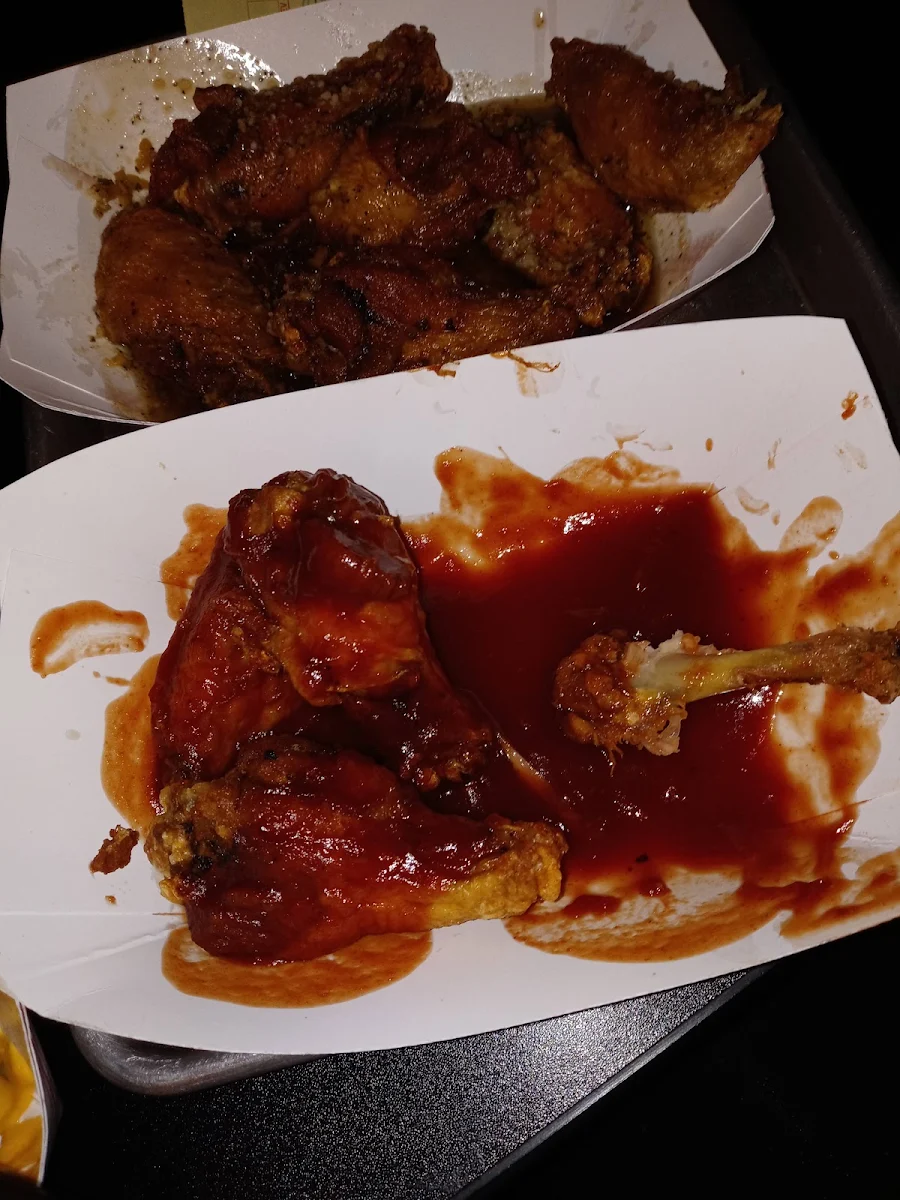Basket Of 12 Boneless Wings