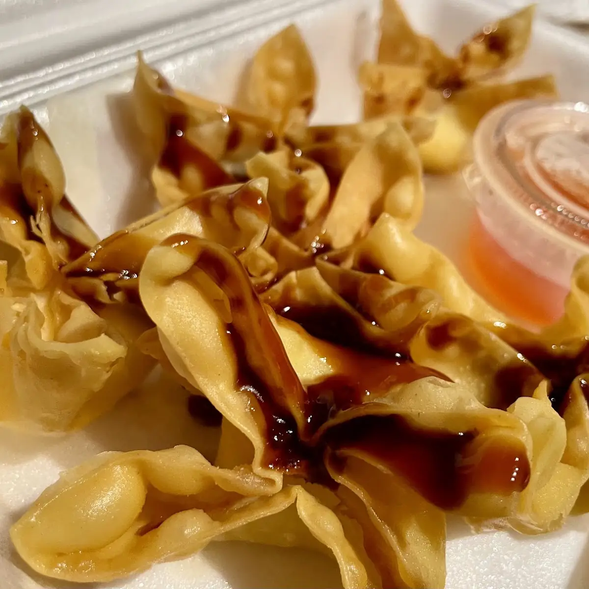 Crab Rangoon 6 Pieces