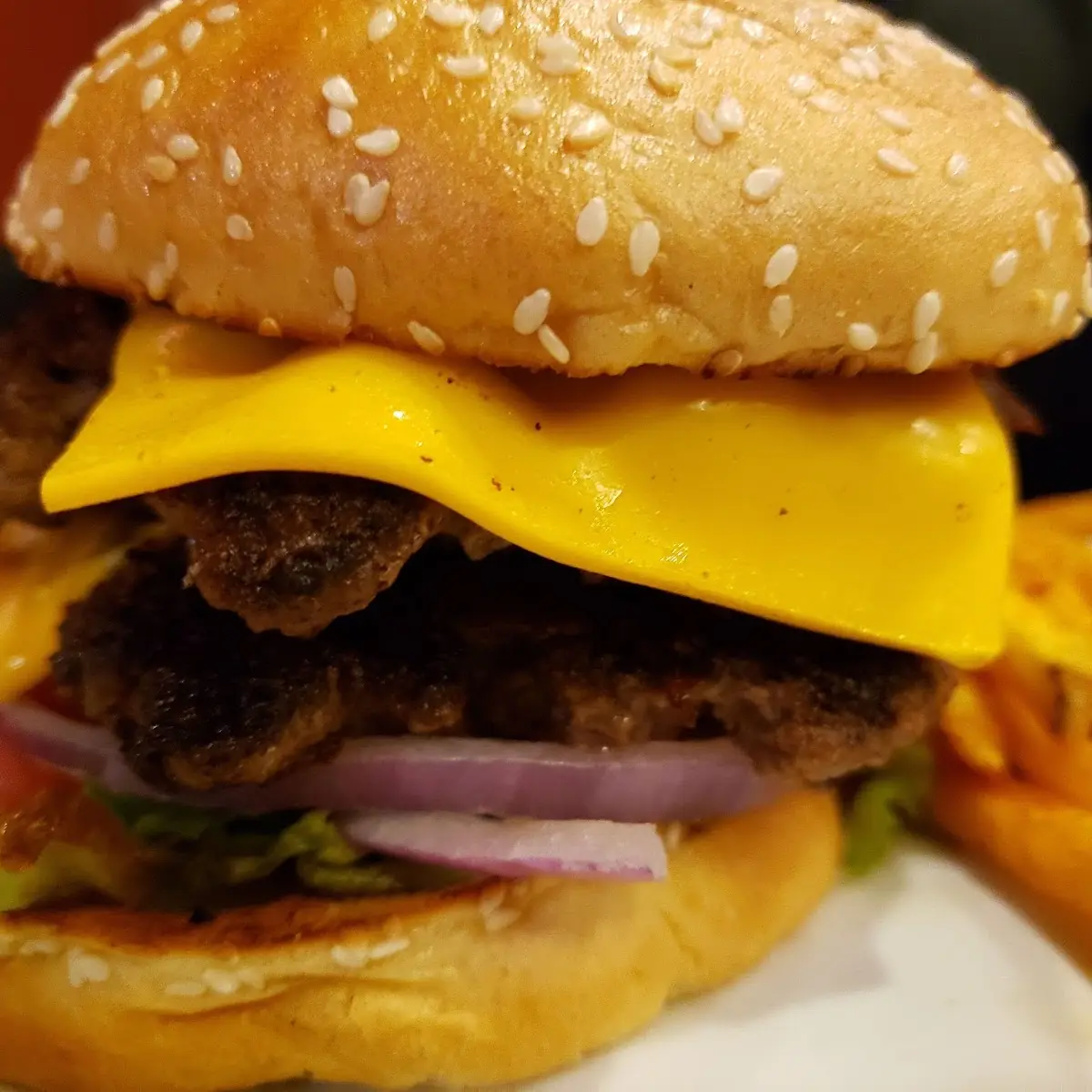 Jr Cheeseburger Deluxe