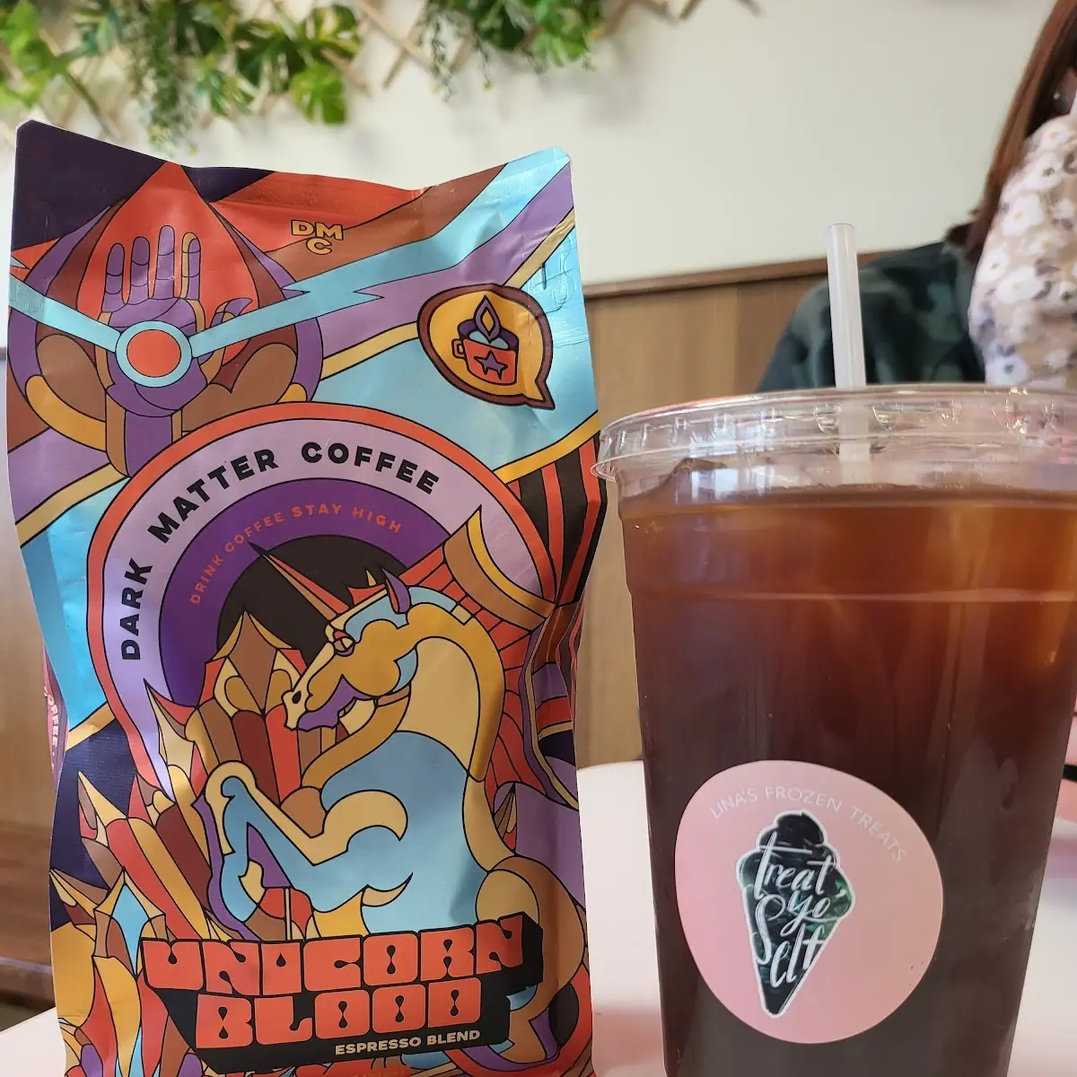 Large Iced Americano