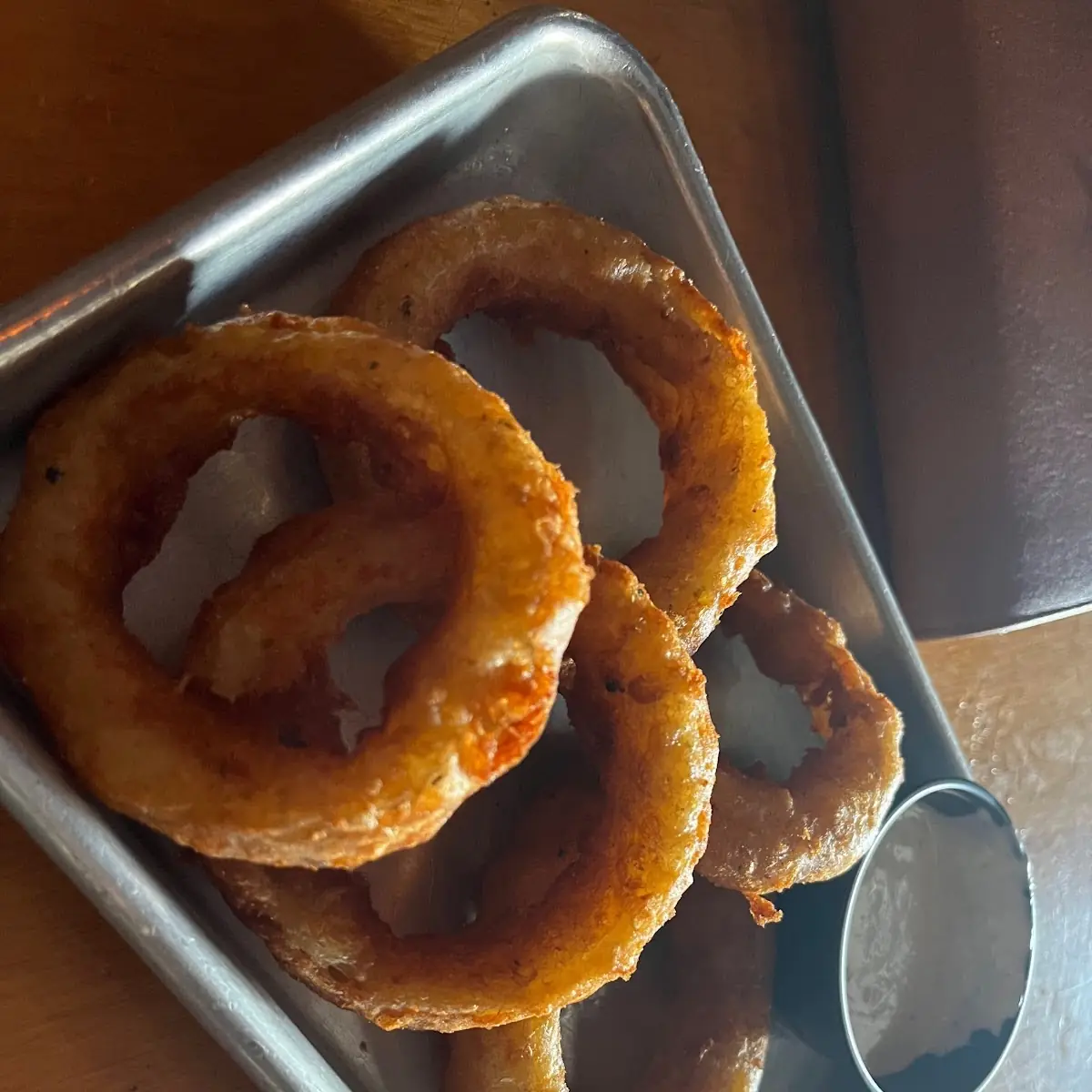 Beer-Battered Onion Rings with Buttermilk Ranch Dressing