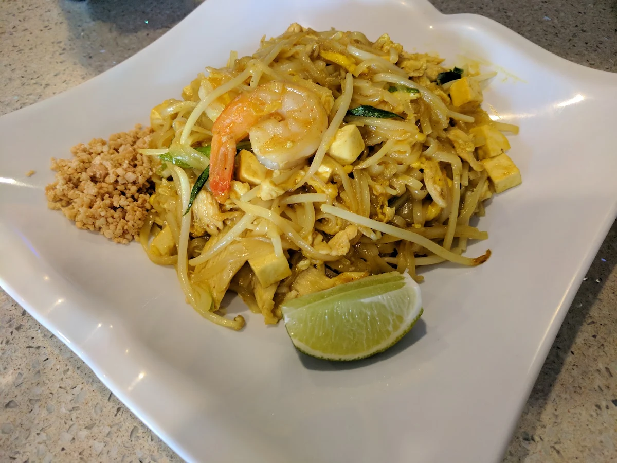 Homestyle Pad Thai, Thai Noodle ก๋วยเตี๋ยวไทย(Guay Tiew Thai)