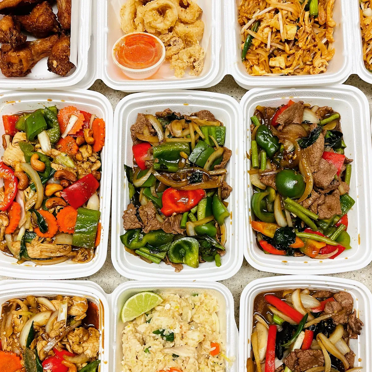 Pad Ka Prao Box, Thai Noodle ก๋วยเตี๋ยวไทย(Guay Tiew Thai)