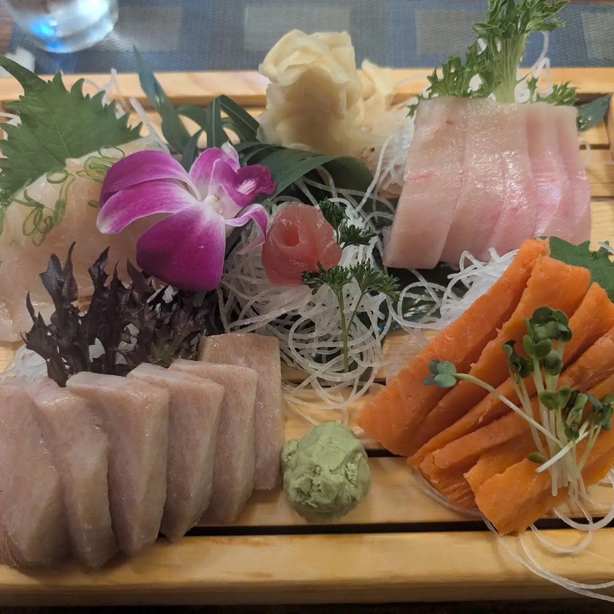 Sashimi Deluxe