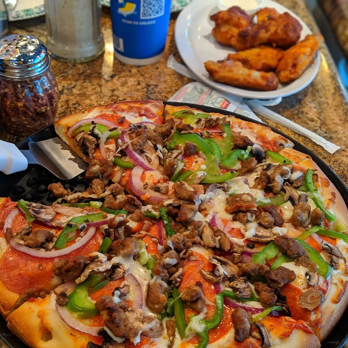 Bacon Chicken Supreme Pizza