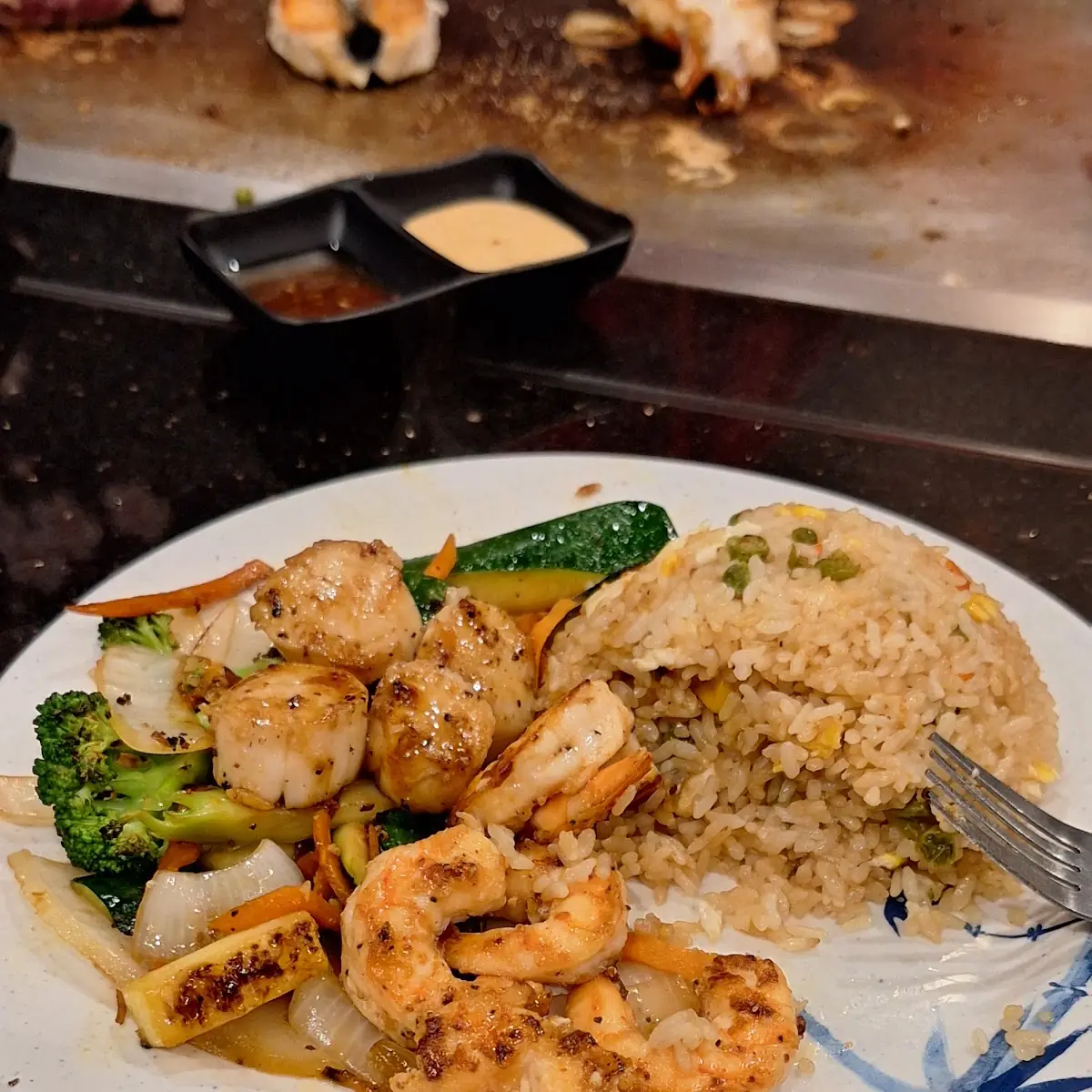 Hasu Dinner(Ribeye Steak, Shrimp & Salmon)