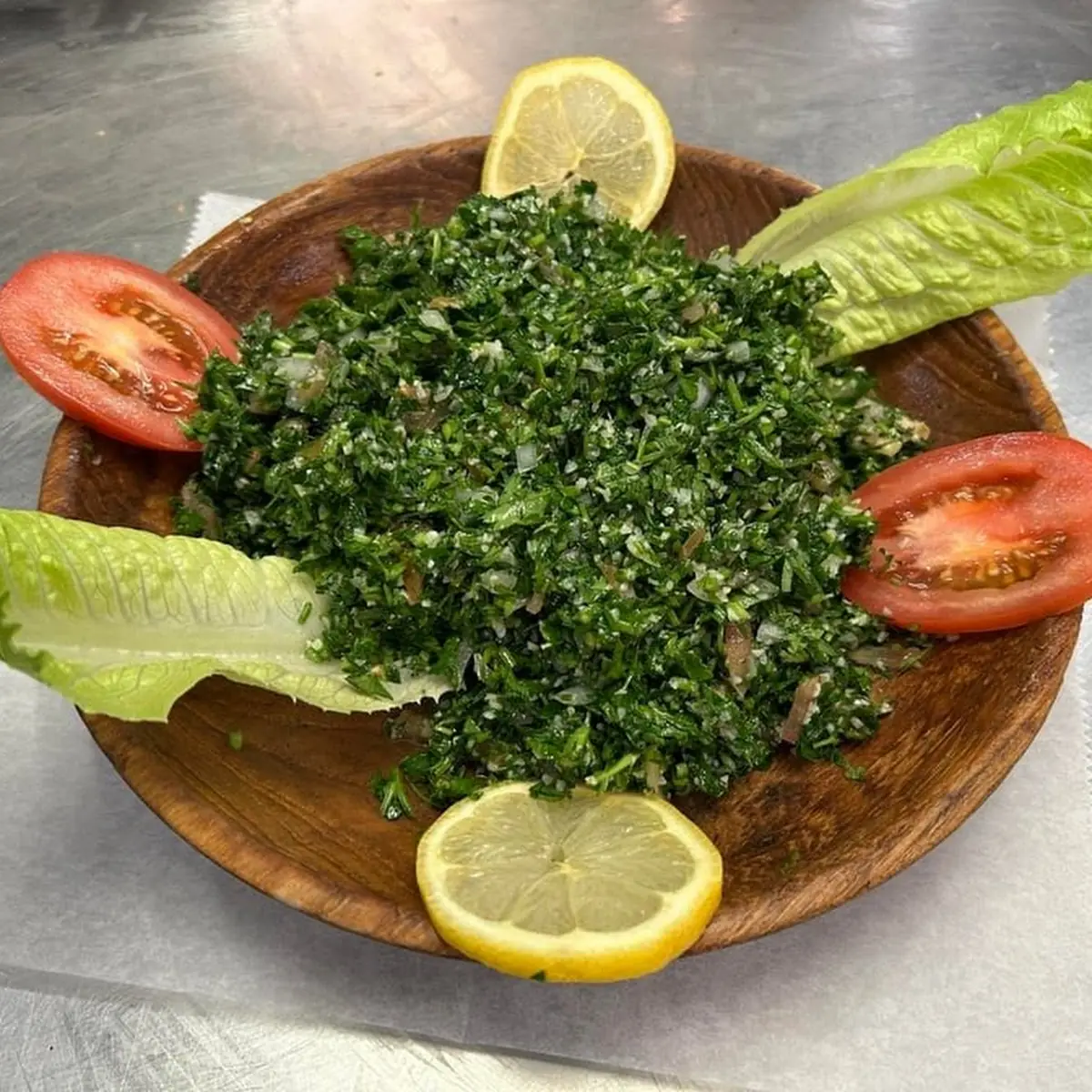 Tabbouleh and Hummus Plate