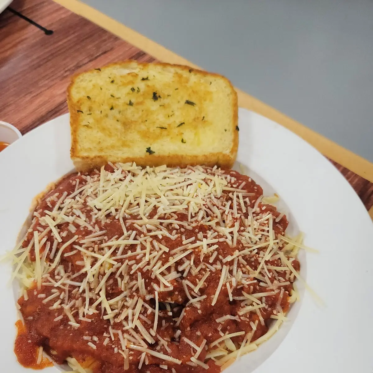 Spaghetti and Texas Toast