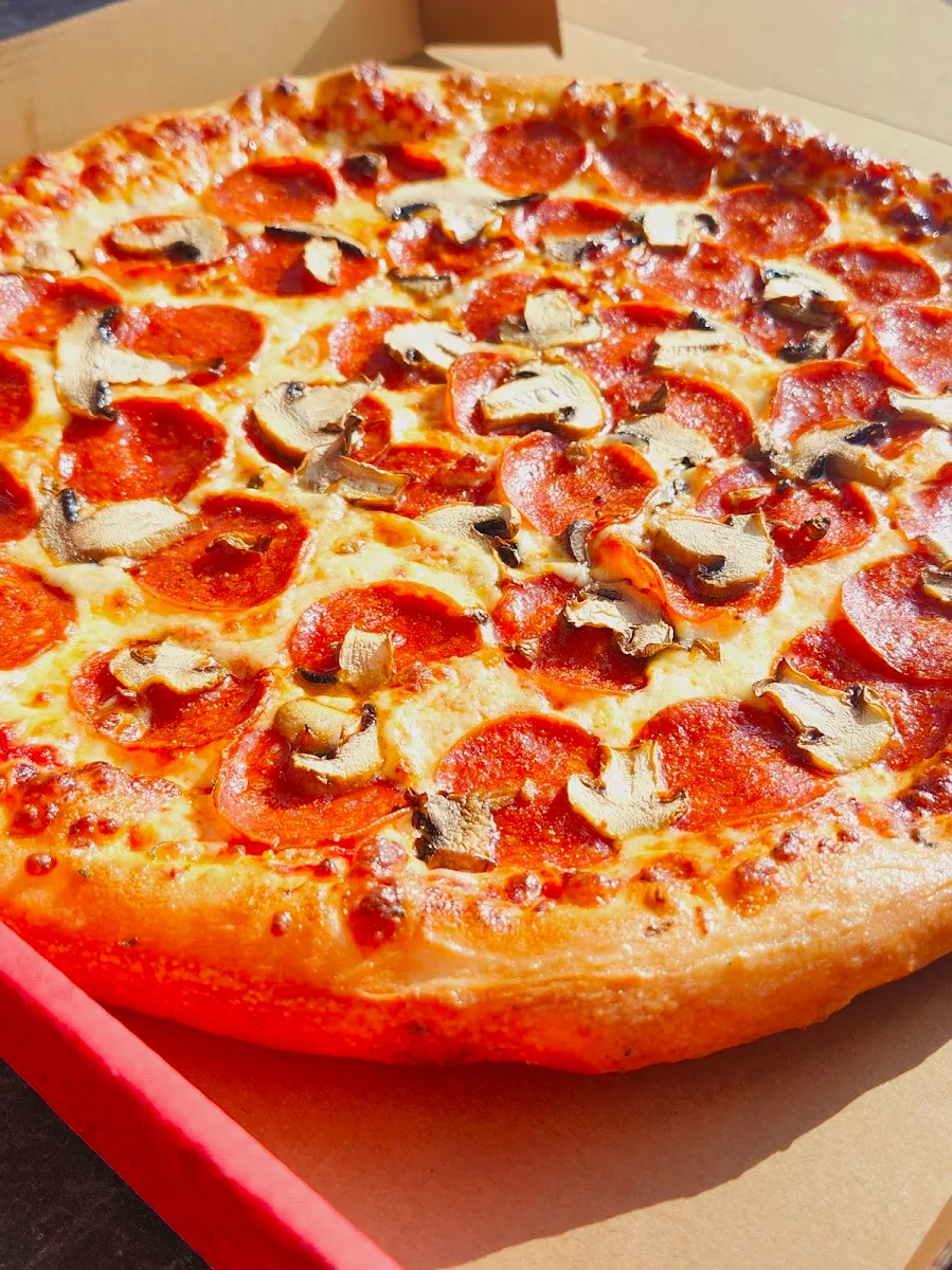 Highlights, Pizza Salvatoré