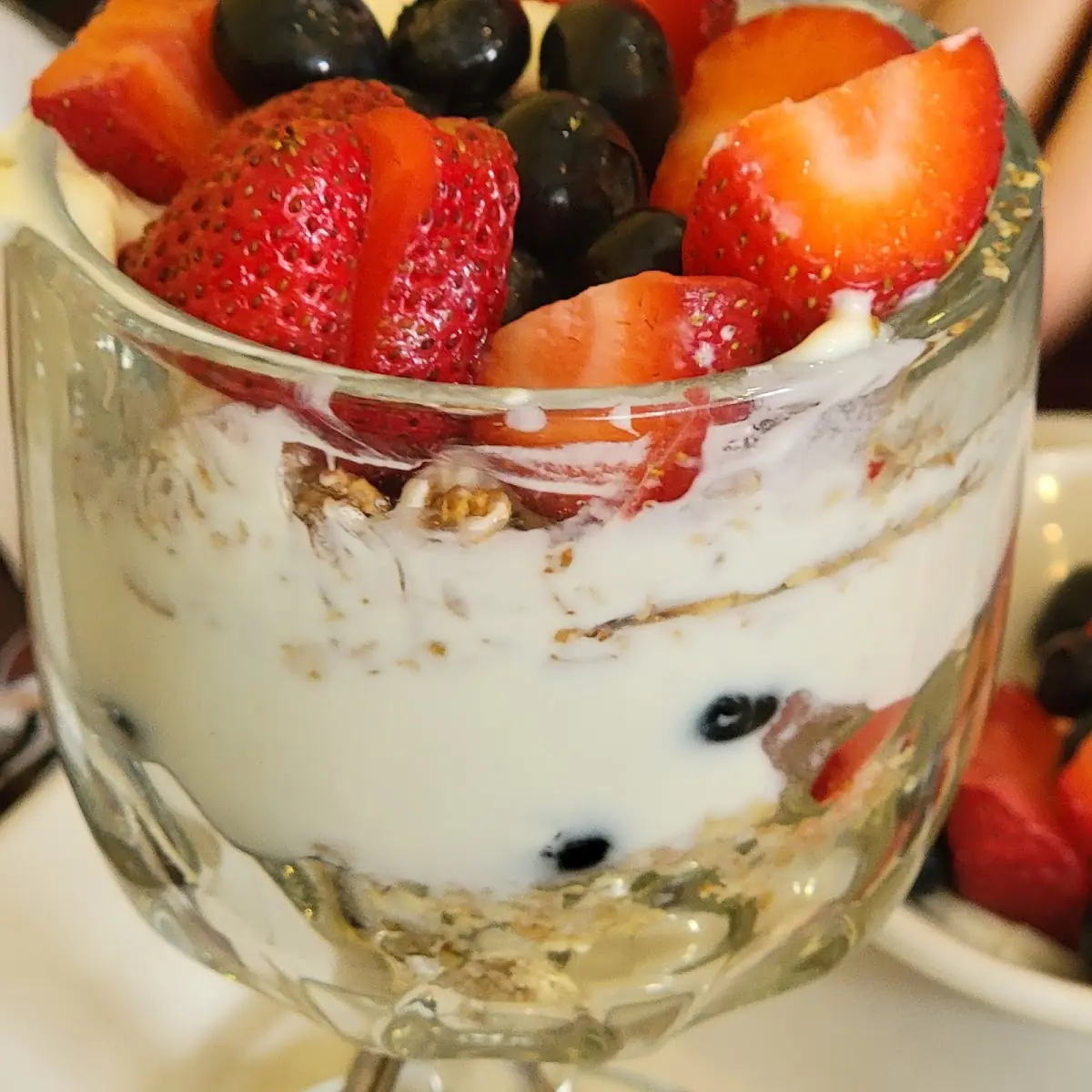Yogurt Granola Parfait