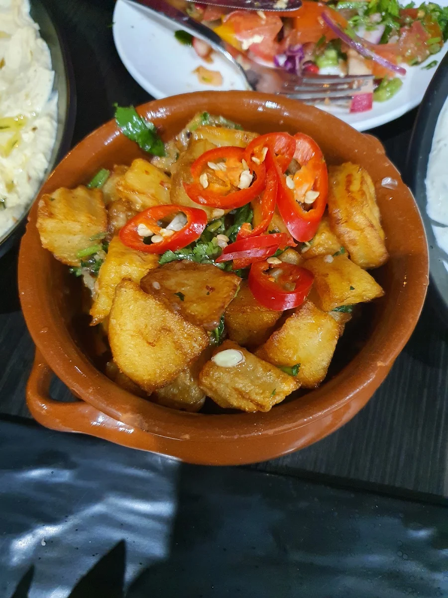 Batata Harra, Massaya