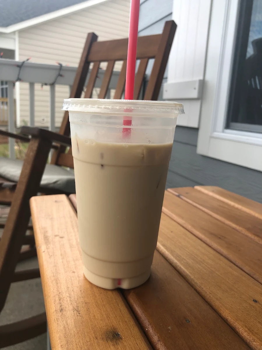 Iced Vanilla Latte