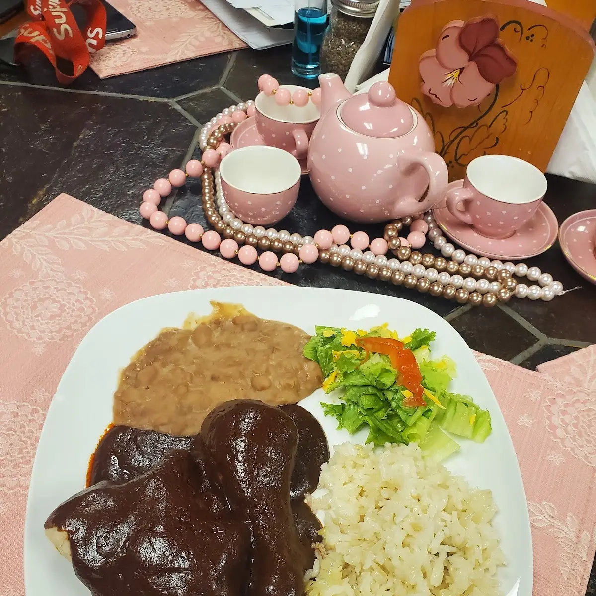 Pollo En Mole