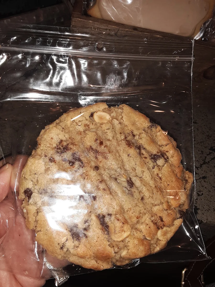 Oatmeal Chocolate Chip Cookie