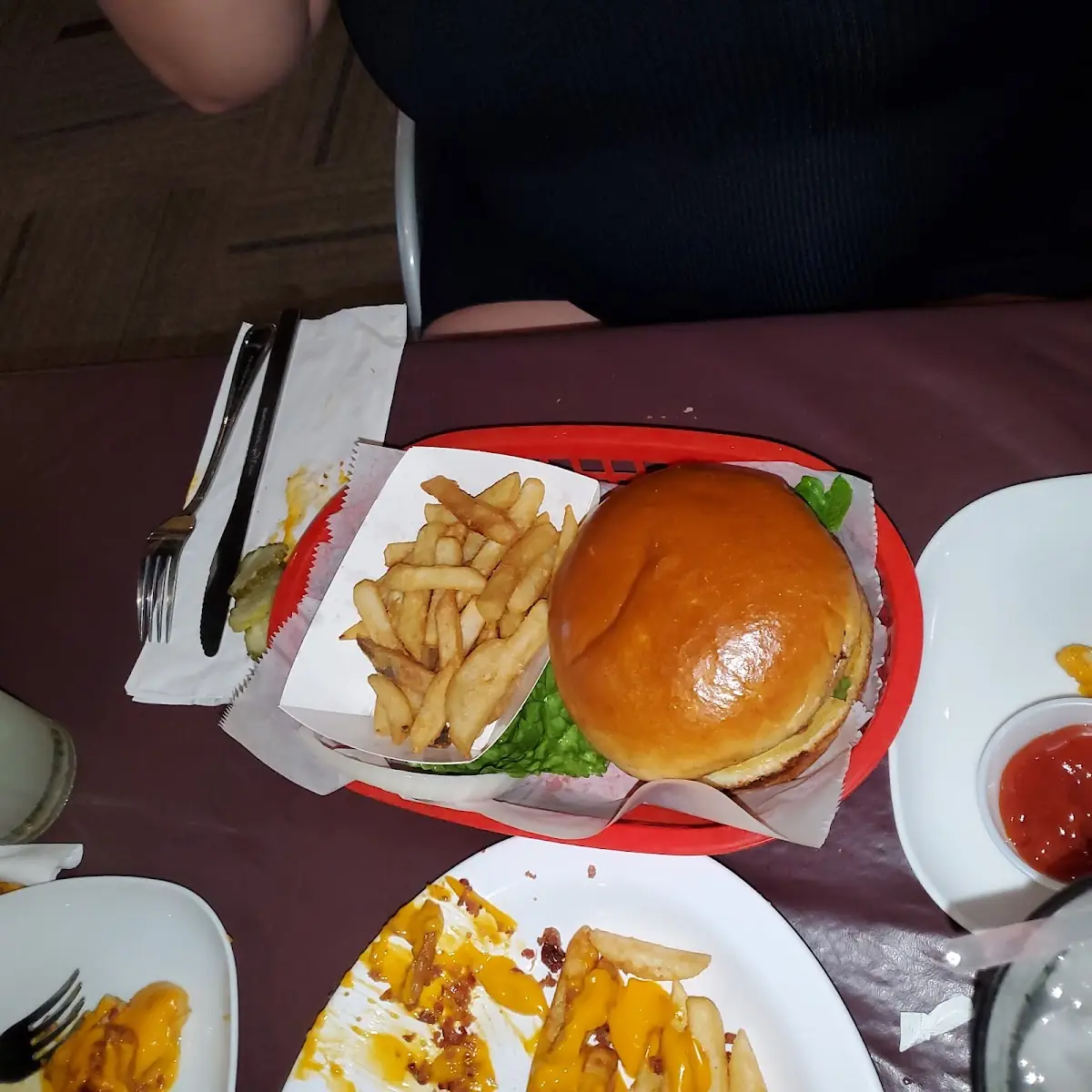 Cheeseburger and Fries