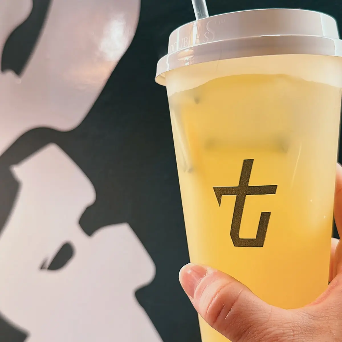Peach Green Tea w Milk Foam