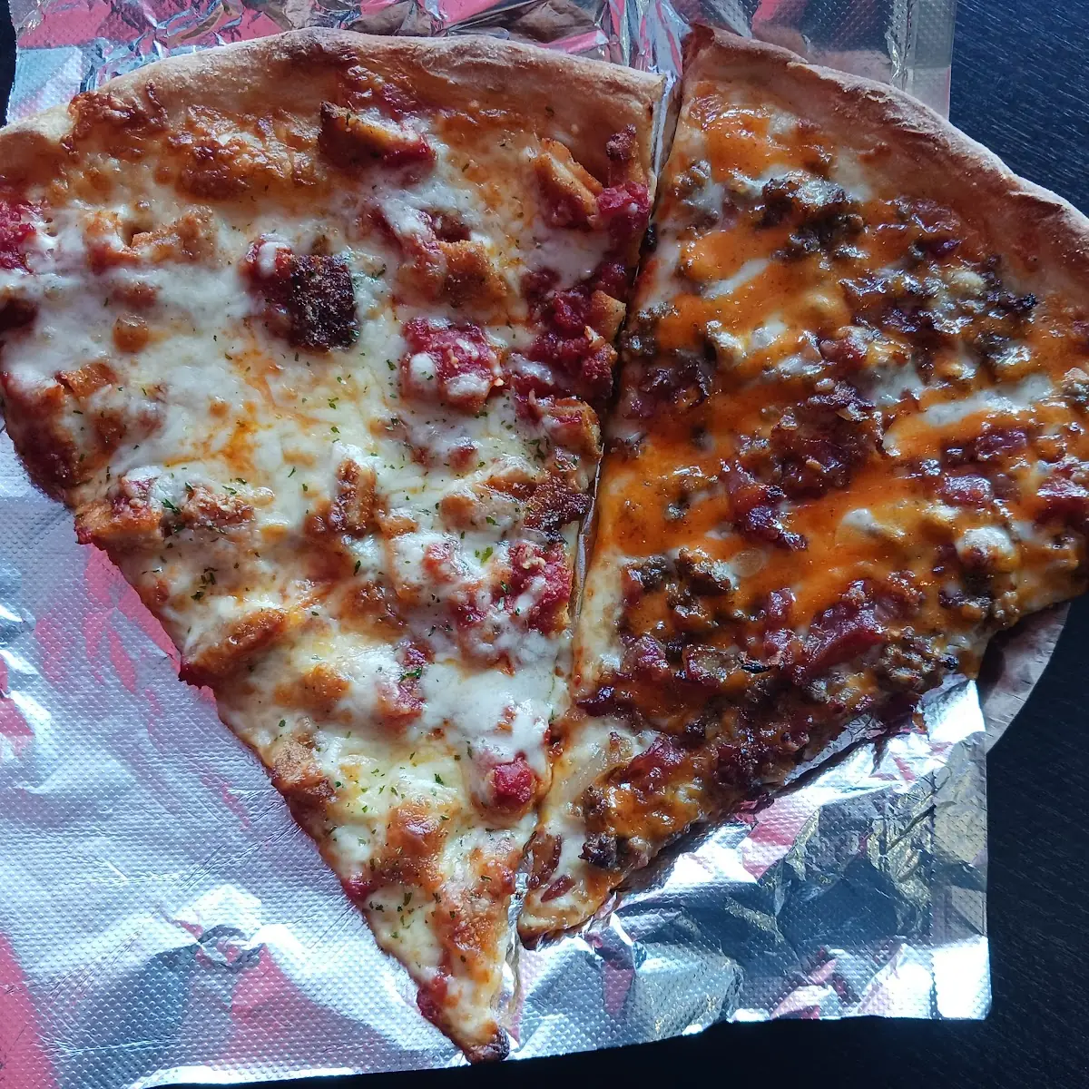 Bacon Cheeseburger Pizza