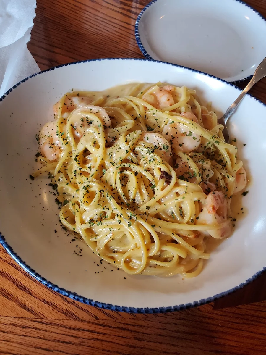Shrimp Linguini Alfredo