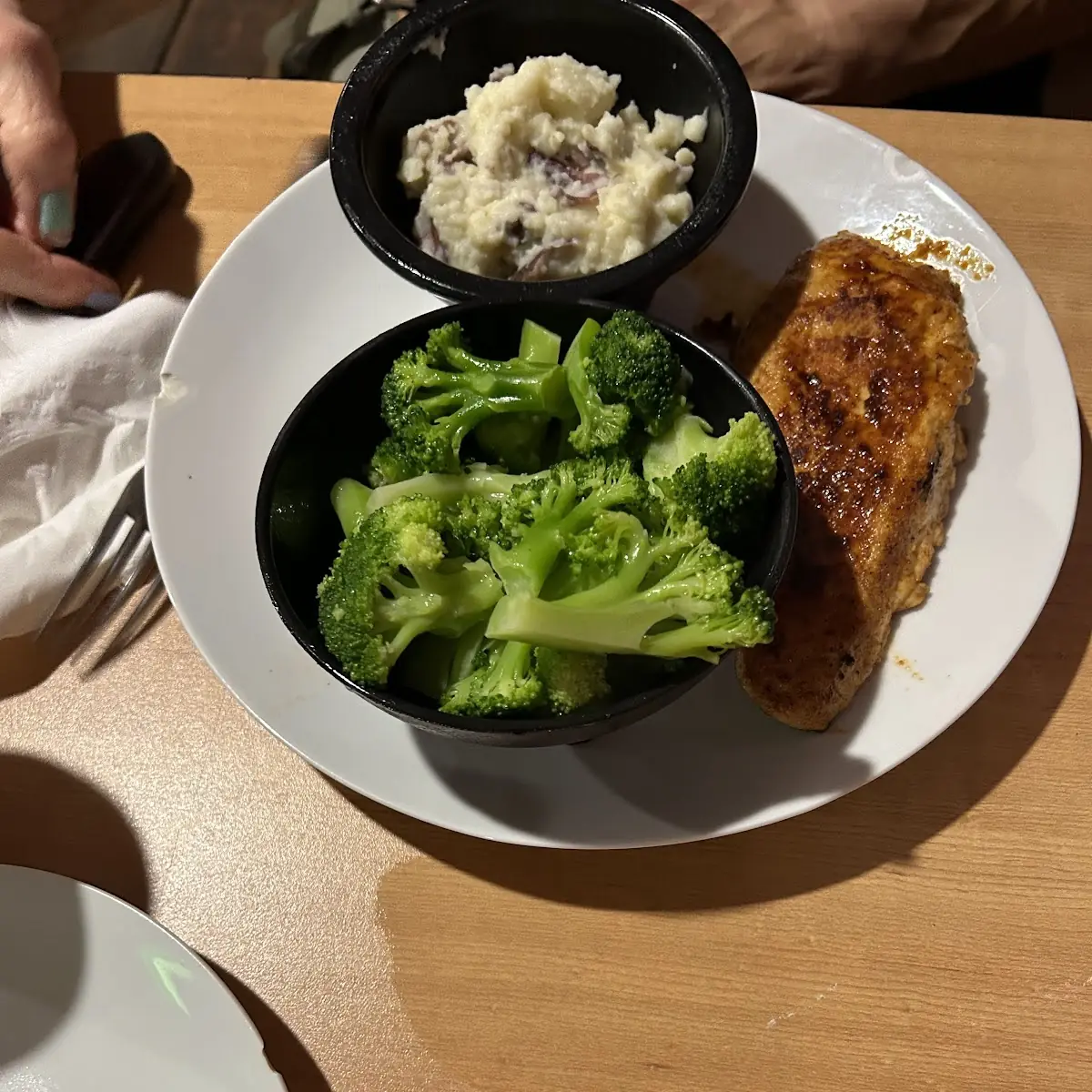 Grilled Chicken & Broccoli