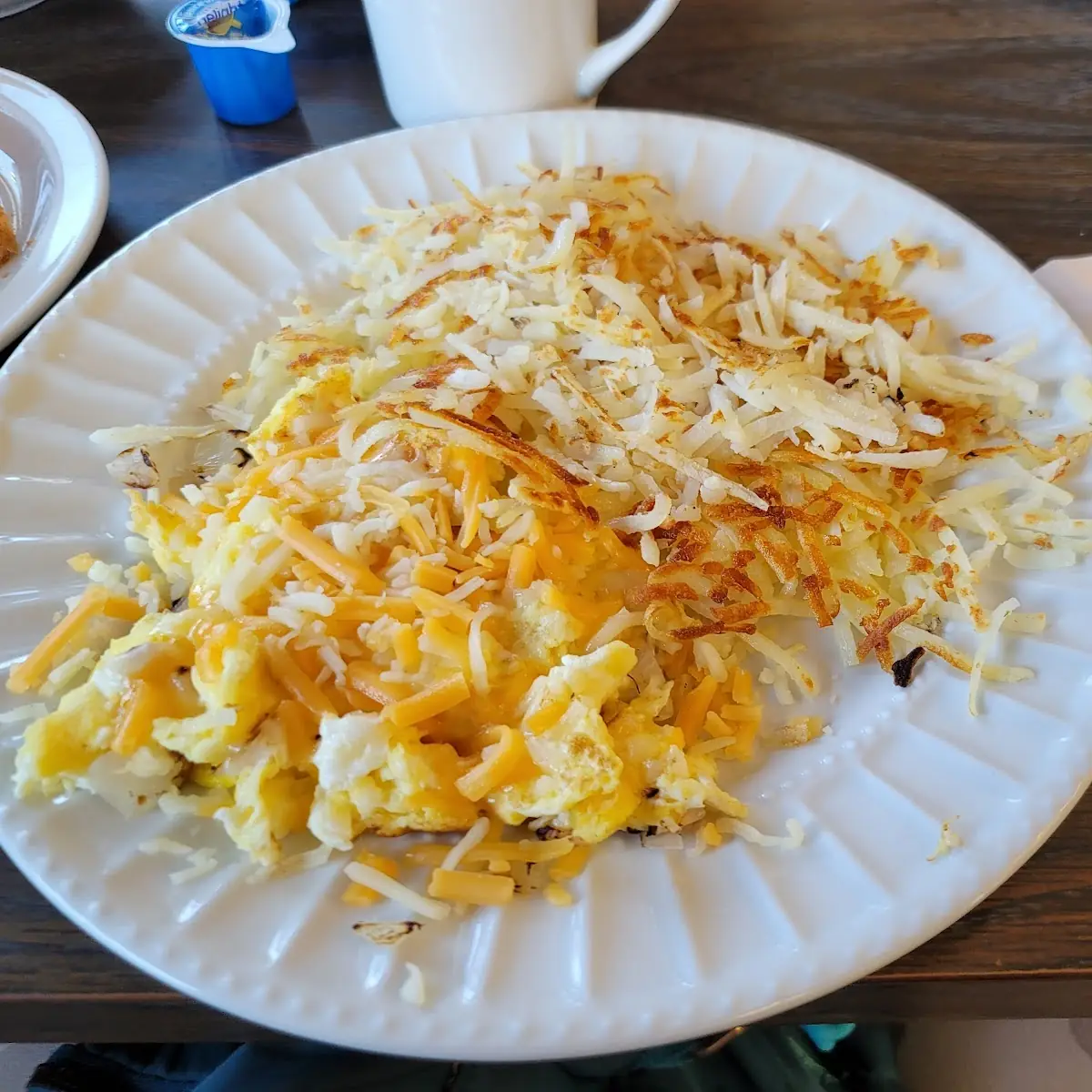 Scrambled Eggs 2 with Onions & Cheese & Hashbrowns