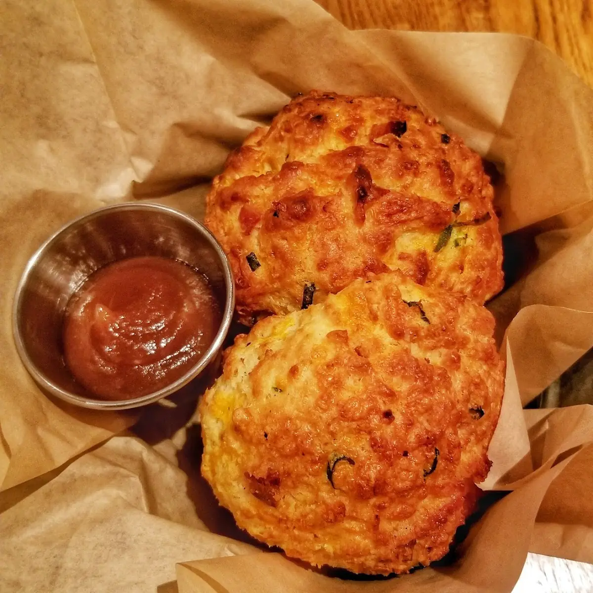 Biscuit Bread with Dipping Sauce