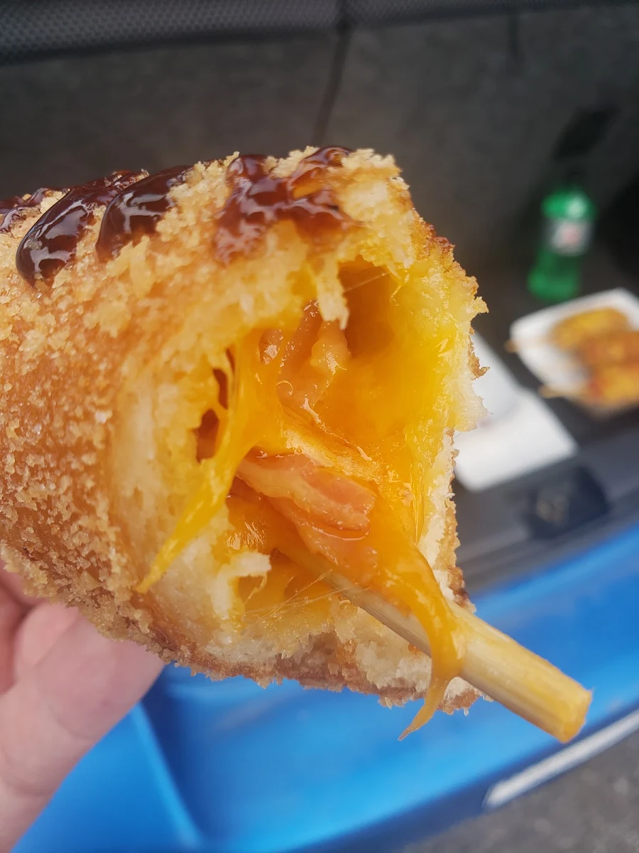 Hotdog Cheddard Bacon, Chungchun Kogo Coreen
