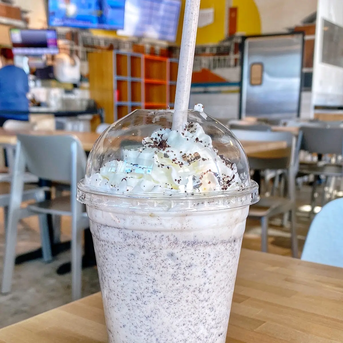 Oreo Cookies & Cream Shake