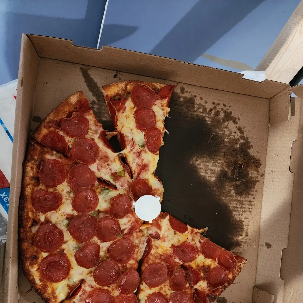 Large Pepperoni with Light Green Pepper