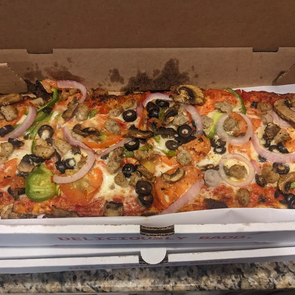 Deluxe Personal Pizza