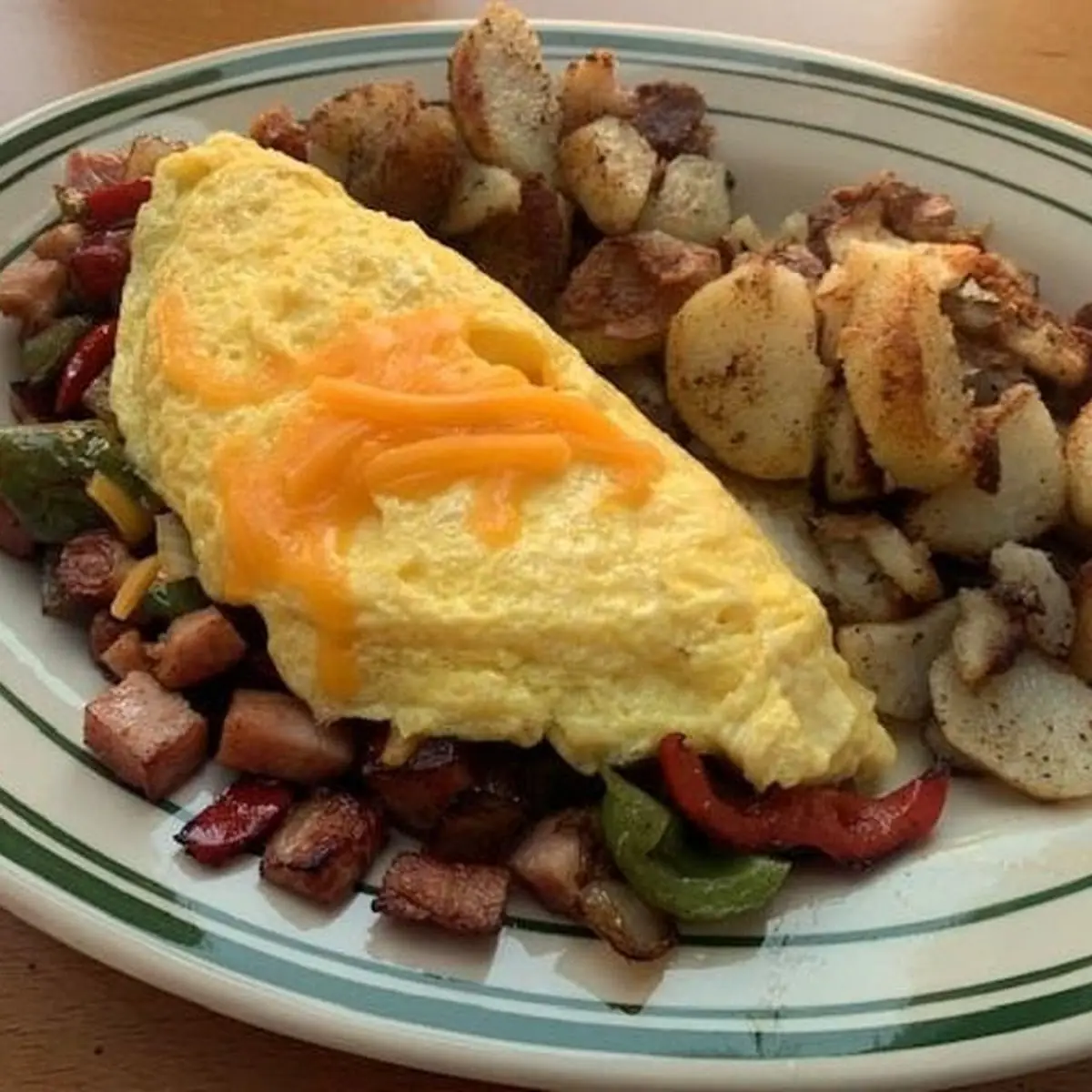 Scrambled Eggs and Crispy Bacon