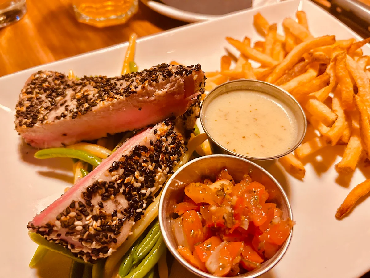 Highlights, Steak Frites