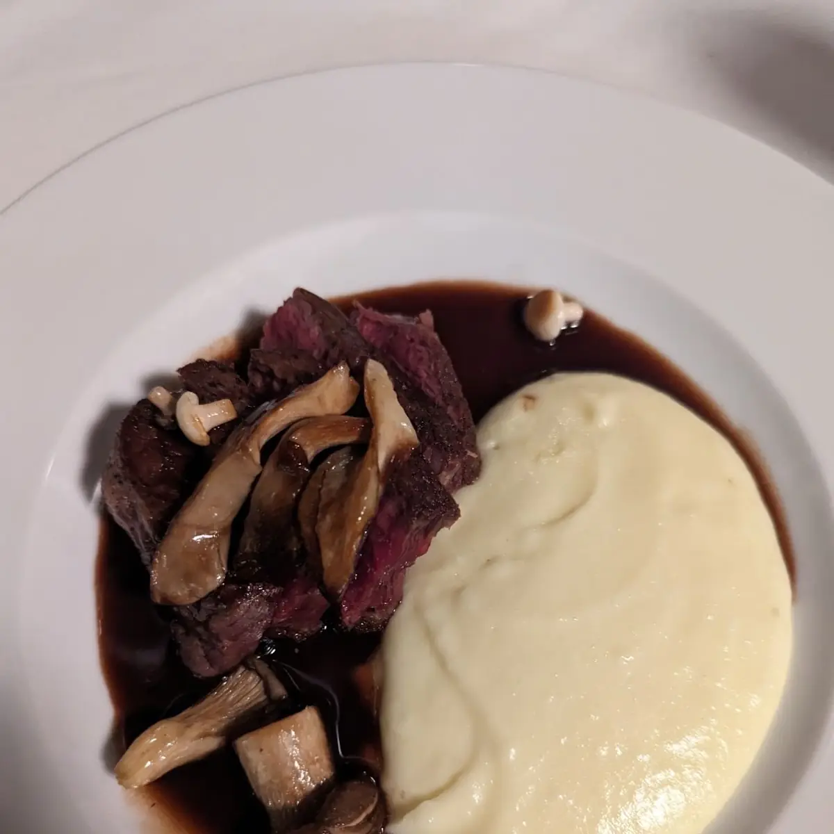 Baby Mushrooms and Mashed Potatoes