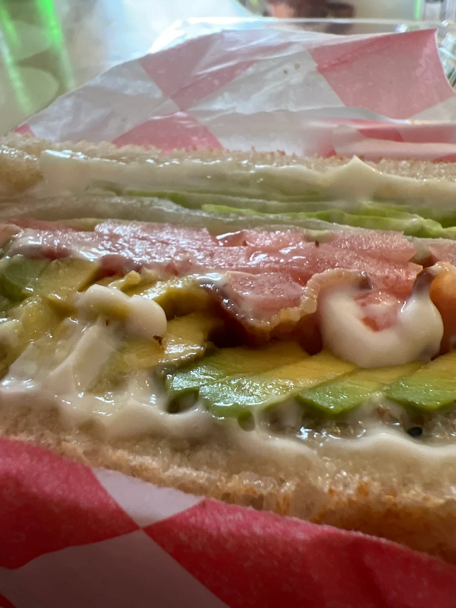 Avocado Bacon Sandwich