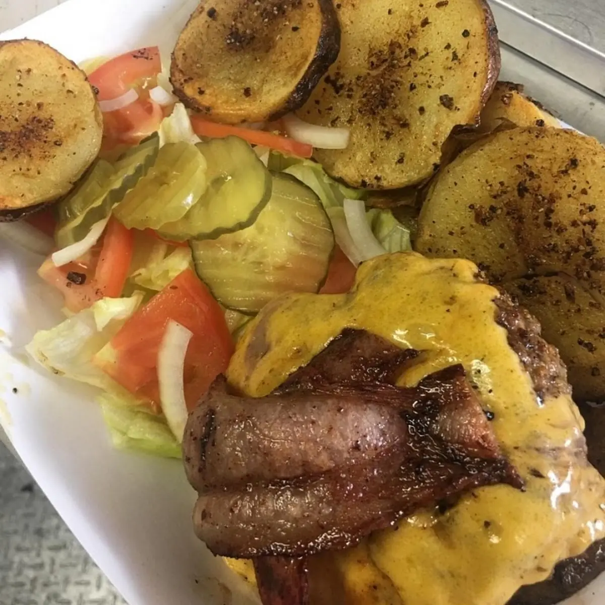 Cheddar Burger