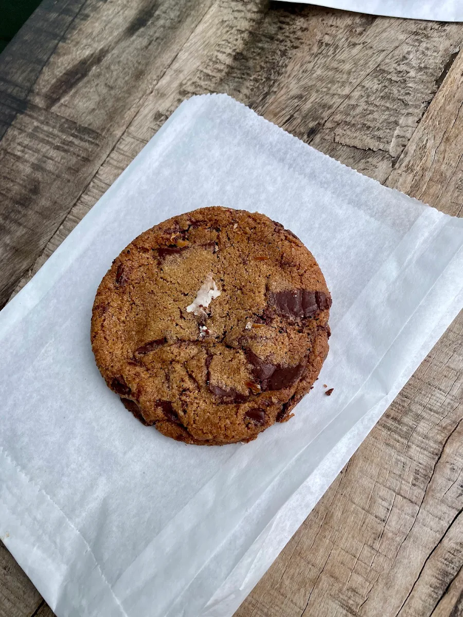 Chocolate Chip Cookie
