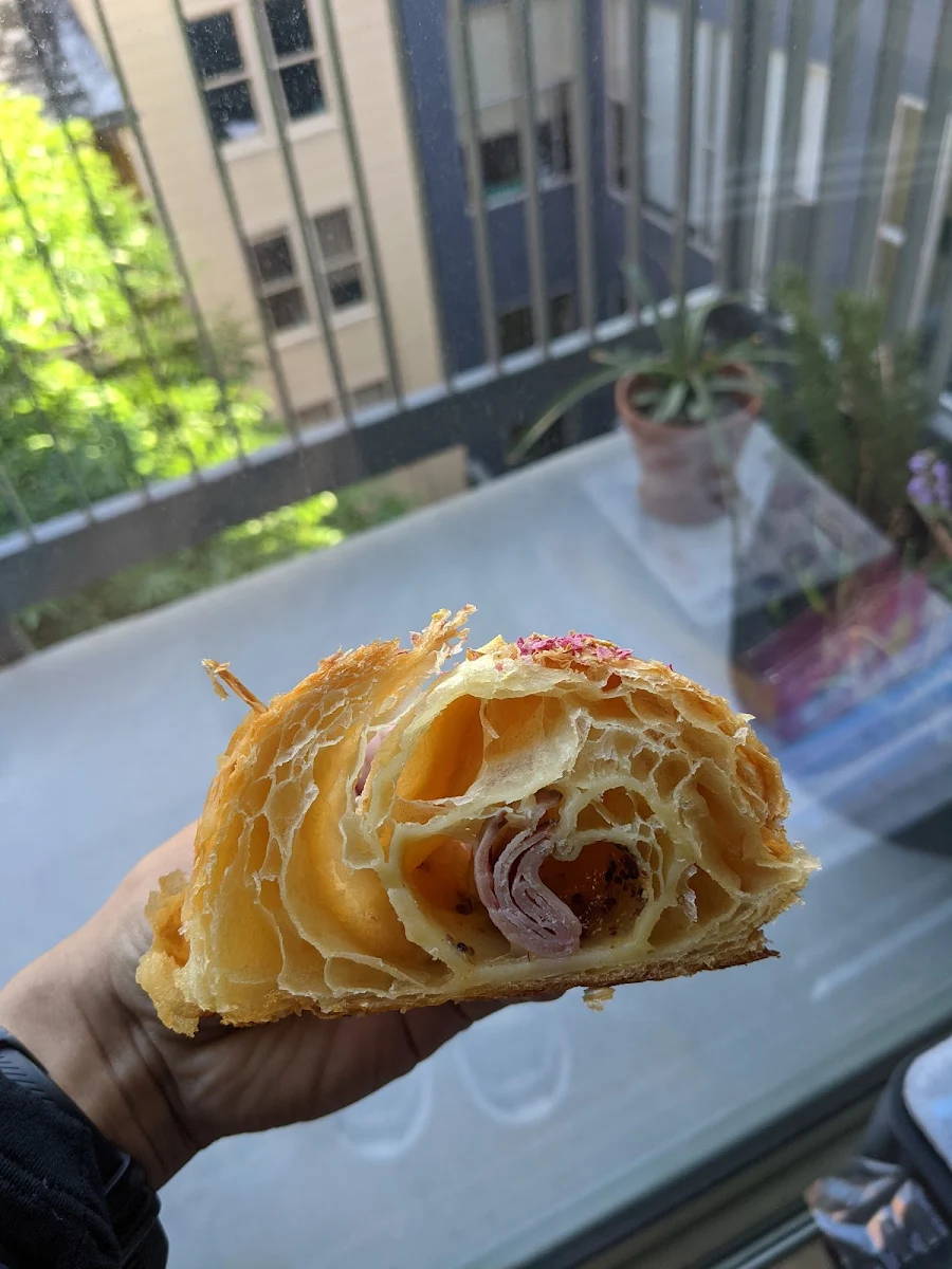 Ham & Cheese Croissant