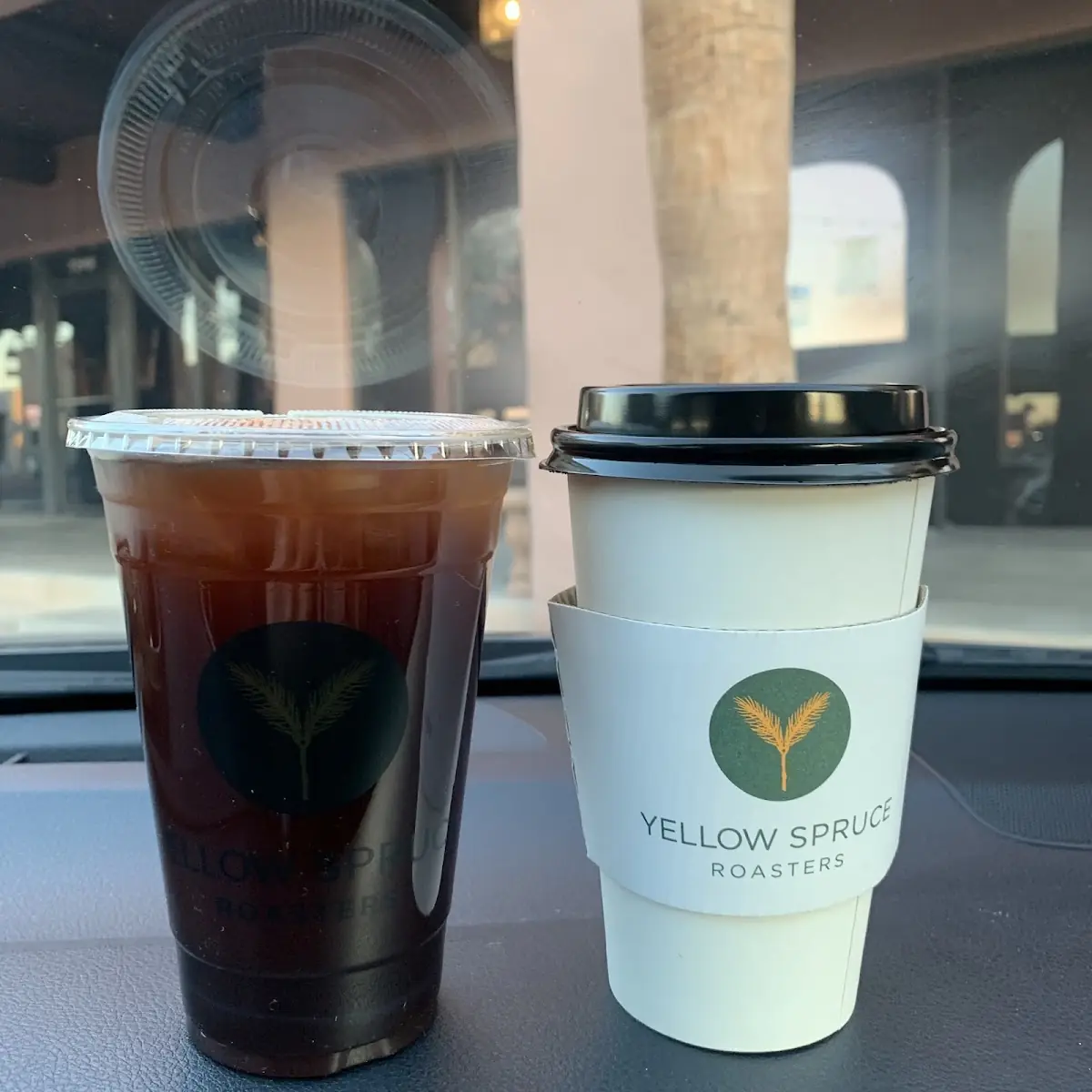 Iced Americano Hot Latte