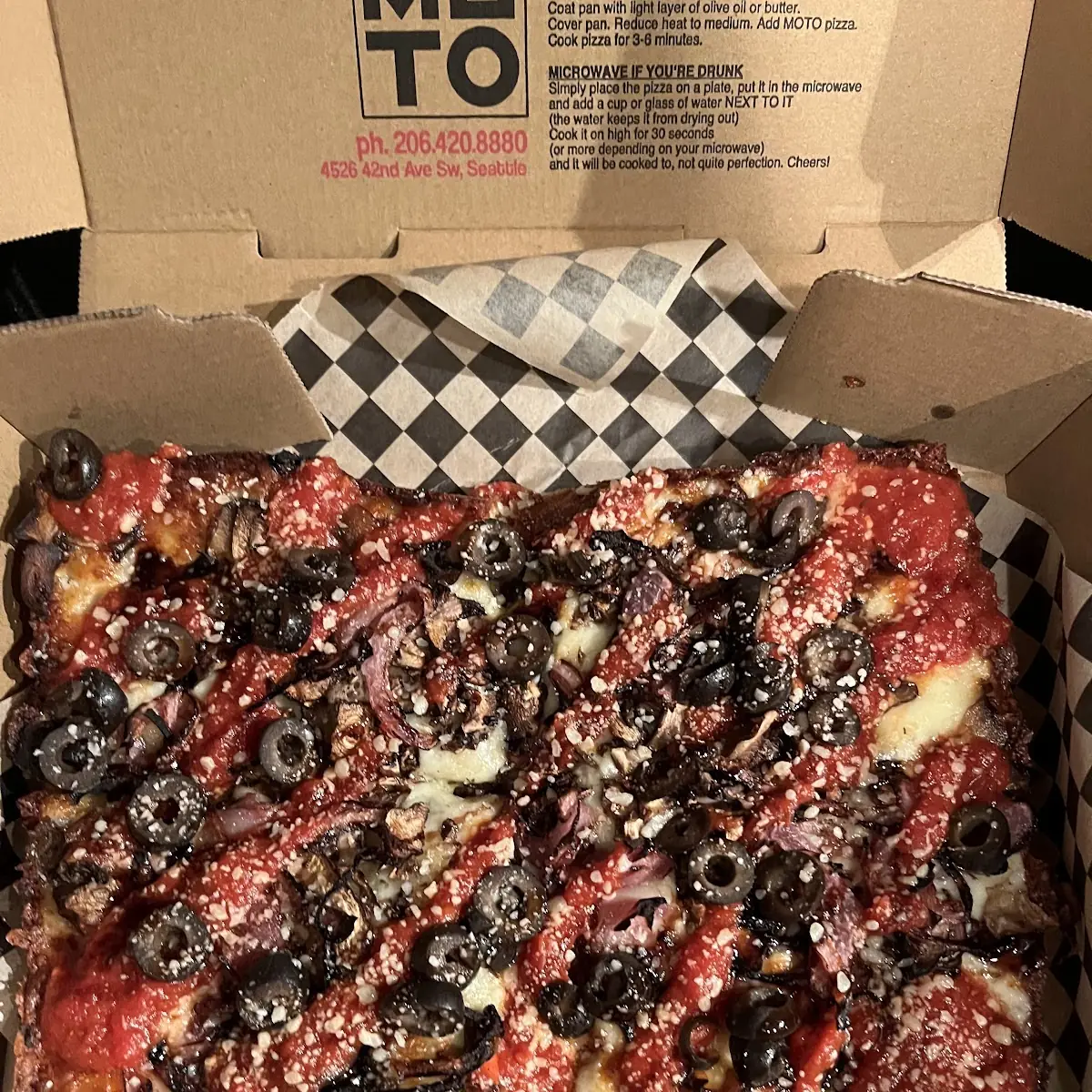 Half Veggie Pizza Half Meat