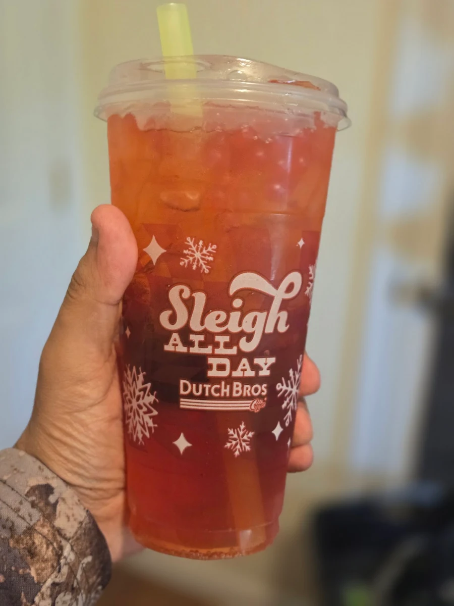 Og Gummy Bear w Strawberry Boba