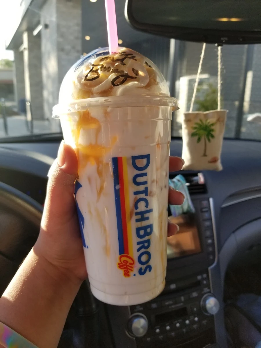 White Coffee with White Chocolate Light Caramel Drizzle and White Chocolate Drizzle