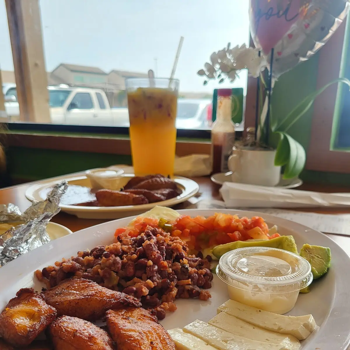 Desayuno Tipico Con Chorizo