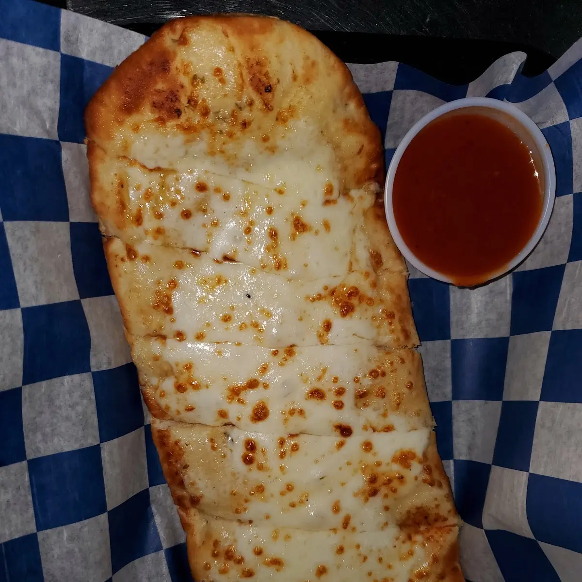 Garlic Parm Cheesy Bread