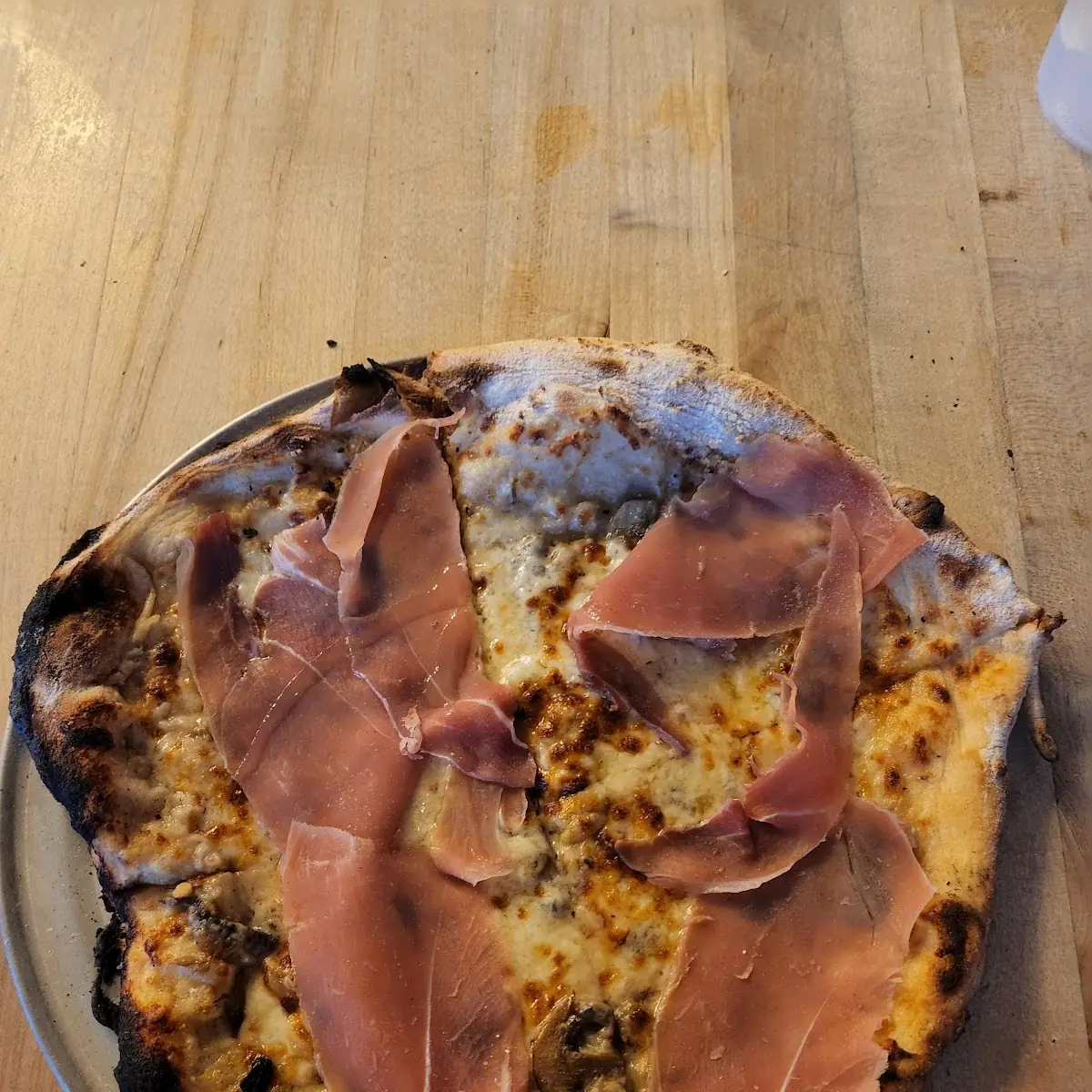 White Truffle Prosciutto Pizza E Funghi
