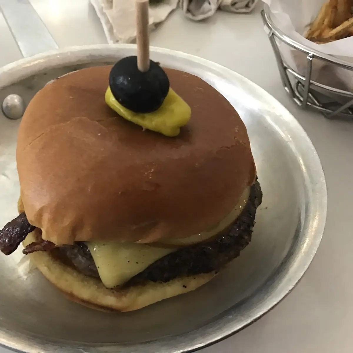 Bacon Gouda Cheese Burger