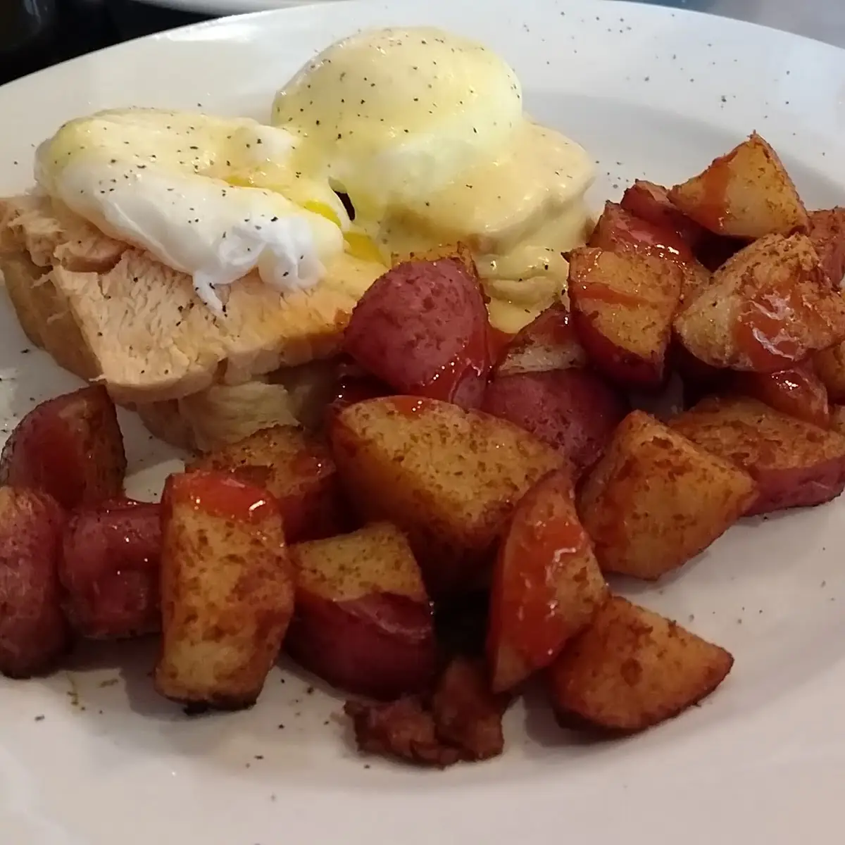 Salmon Benedict