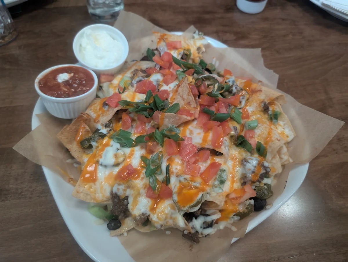 Classic Nachos Starter Size, Boston Pizza