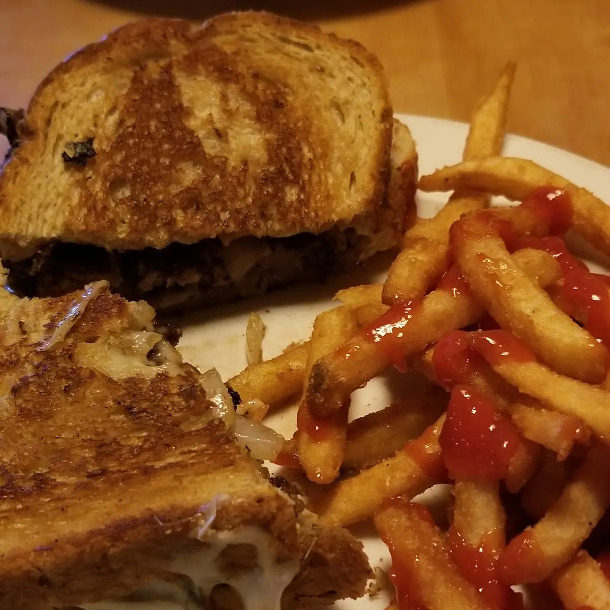 Patty Melt w Fries