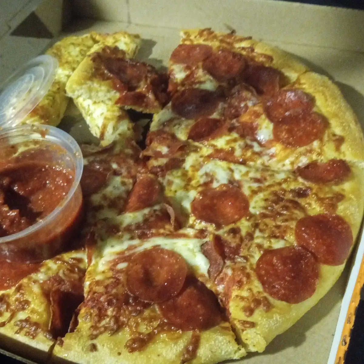Pepperoni Pizza and Chesse Bread