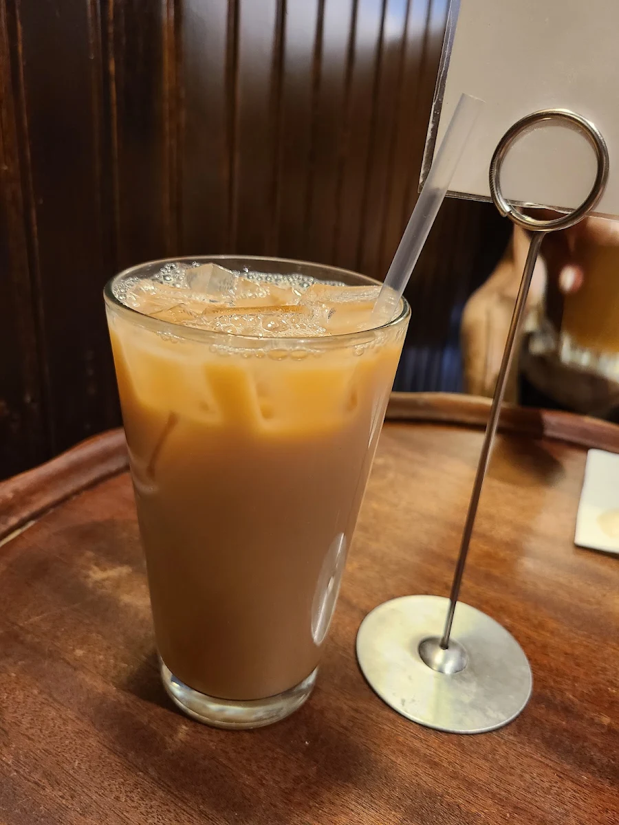 Iced Chai Latte with Almond Milk